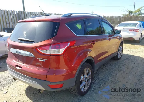 2014 Ford Escape Titanium z USA, uszkodzony, nr VIN 1FMCU9JX1EUD28783